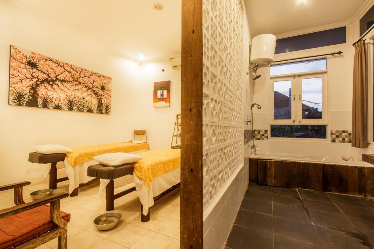 Bening Hut And Spa Seminyak Kültér fotó