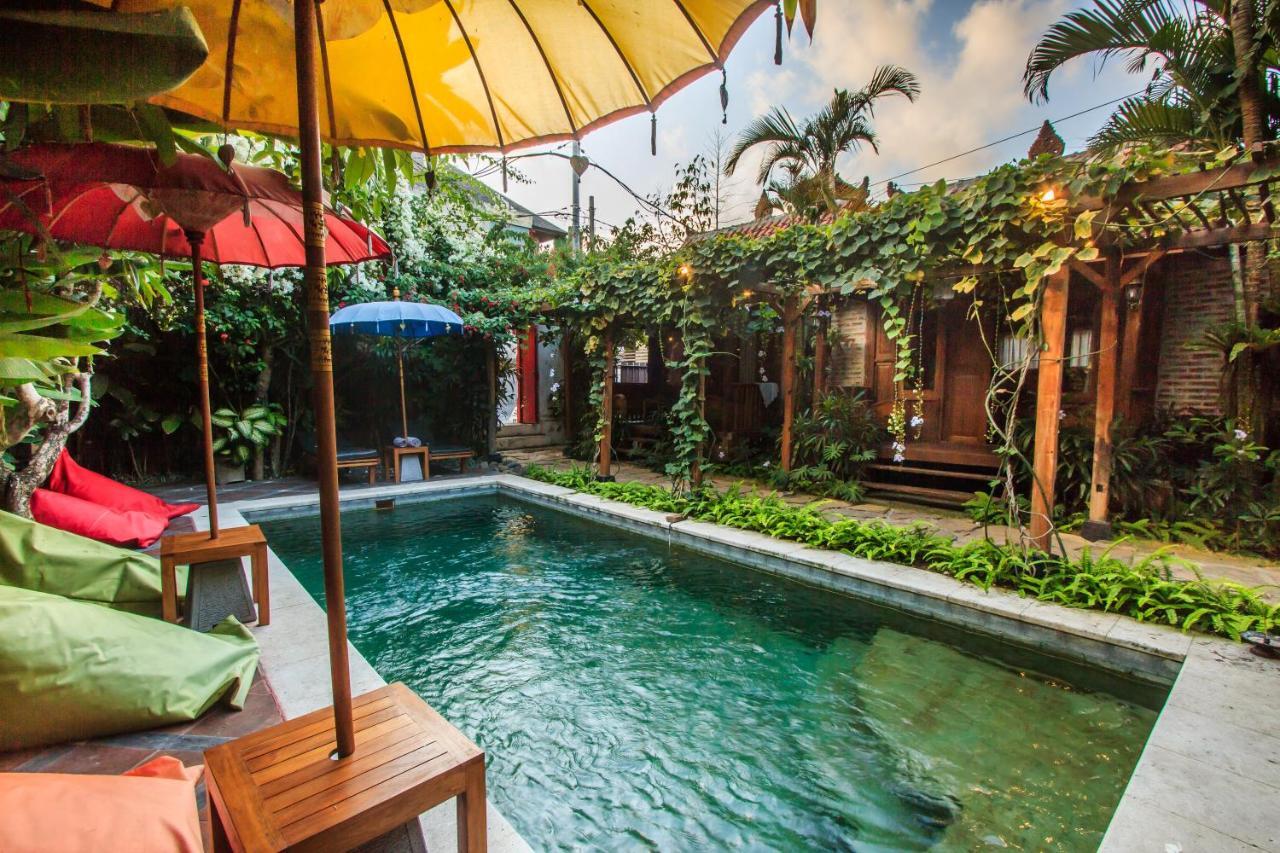 Bening Hut And Spa Seminyak Kültér fotó