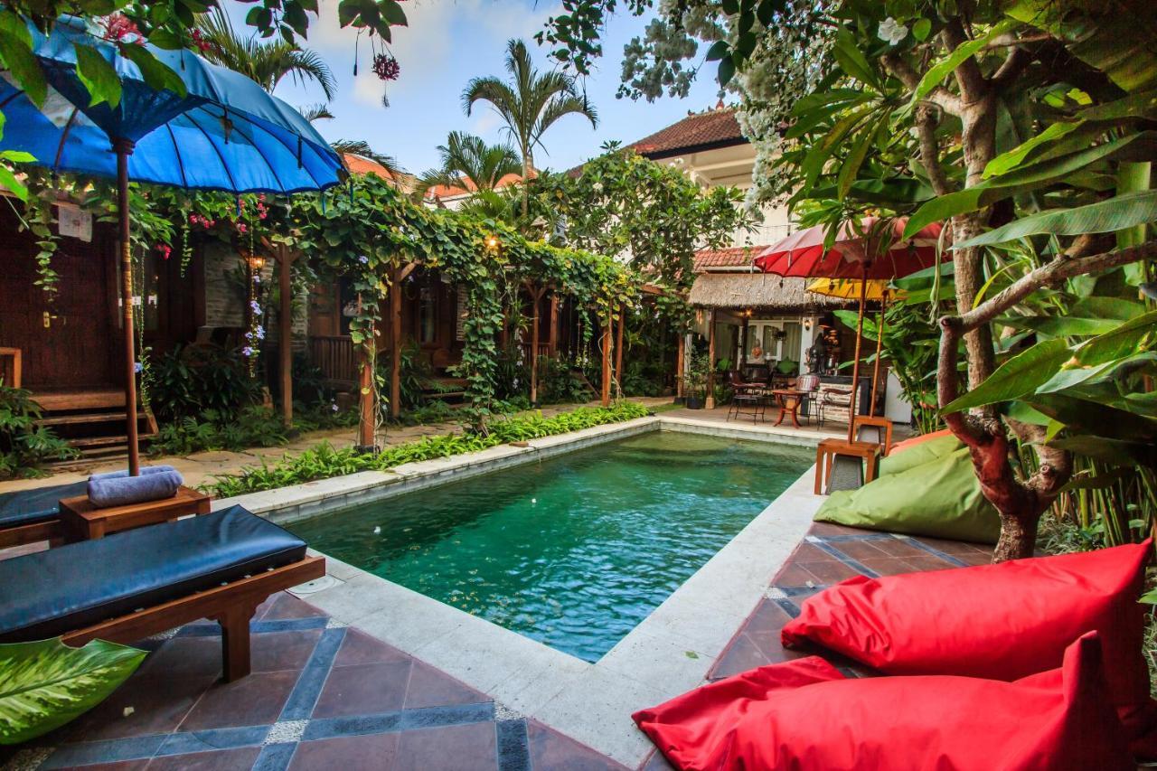 Bening Hut And Spa Seminyak Kültér fotó